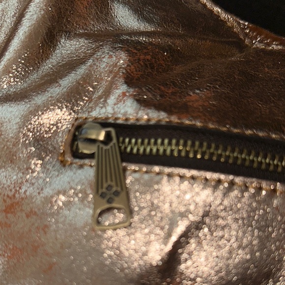 NWT Patricia Nash Women's Leather Bello Hobo Shoulder Bag Tri-Metallic - Picture 5 of 14